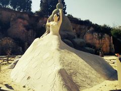 -彩色沙林风景区