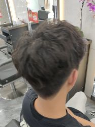 -七分屋LA·烫发·染发·剪发