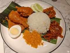 -关夫人餐厅(阳光广场店)