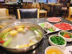 -名门潮牛·鲜牛肉海鲜火锅.烧烤自助餐厅(诚丰广场店)