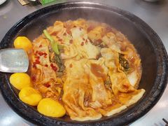 -屯老二农家铁锅炖·行业领军者(梅江店)