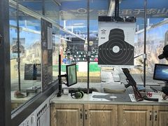 -都市枪神实弹射击俱乐部