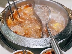 -左庭右院鲜牛肉火锅(浦江欢乐颂店)