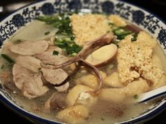 小潘特色鸭血粉丝汤-小潘记鸭血粉丝汤