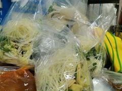 -曹宝林砂锅麻辣烫(星光路店)