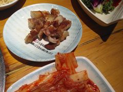 -唯成•韩国炭火烤肉 유성고기