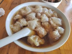 -两棵树馄饨店(渔梁住保小区店)