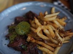 -ROAST coffee & eatery