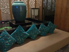 -新盈光·云会所(百丈东路店)