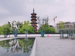-龙华寺