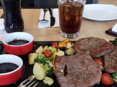 -必胜客(鳌江万达店)