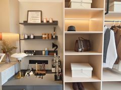 -东方体育中心(地铁站)