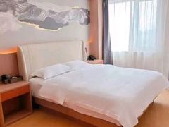 -爱舍海岸酒店(香港中路五四广场店)