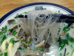 -鸭小妹鸭血粉丝(老门东店)