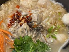 -灵芝妹子海鲜米线(劳动公园店)