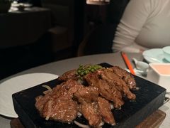 -左庭右院鲜牛肉火锅黑金店(陆家嘴中心店)