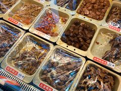 -绝味鸭脖(龙阳路生活广场店)