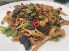 -阿英煲(凉城路店)