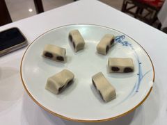 宫廷芸豆卷-东兴楼饭庄(六里桥店)