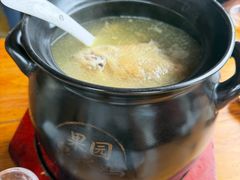 -崂山水果园农家宴(泉水鸡店)
