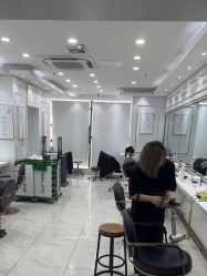 -镁连社·美联社