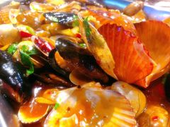 -马路牙子地桌烤肉(工体店)