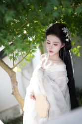 -一揽芳华汉服旗袍体验馆(拙政园店)