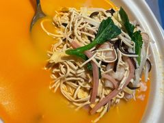 -鸽子侯·家宴·平价海鲜(绿地店)