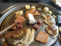 -赞酱川式烤肉(蜀都万达店)