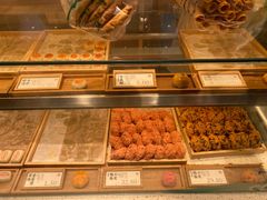 面包甜点陈列柜-泸溪河桃酥(西直门凯德店)