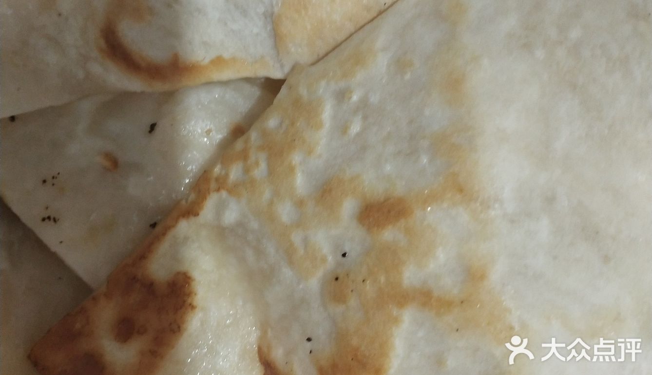 蒸的粑粑子配上买的酱豆子真是绝配啊