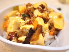 -旅南活海鲜-屏东(墾丁海鮮，海鮮餐廳，墾丁團體合菜，平價熱炒，墾丁熱炒店，活海鮮推薦，在地海鮮餐廳)