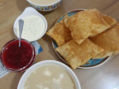 包尔萨克-努尔古丽奶茶