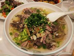 -犇逸·乐山跷脚牛肉·四川现炒(览海店)