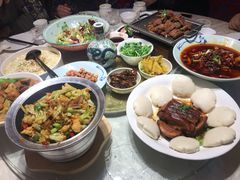 垮炖胖鱼头泡饼-大碗居·烤鸭·鱼头泡饼(天坛东门店)