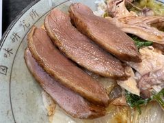 -狮头牌卤味研究所·卤味饭(花城汇南区店)