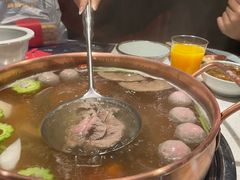 -牛村来人潮汕牛肉火锅(西单店)