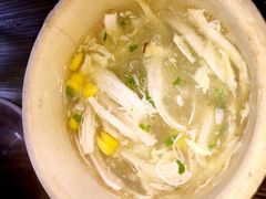 -Cau Go Vietnamese Cuisine