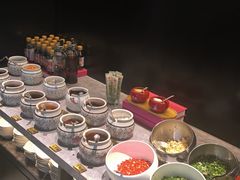 -泓炙颐凤鲜海鲜火锅料理(桐乡店)