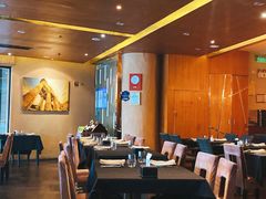 大堂-Efes Turkish & Mediterranean Cuisine 艾菲斯餐厅(陆家嘴店)