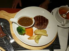 -斗牛士牛排餐厅(嘉里汇店)