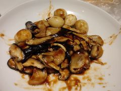 鲜菌鹌鹑蛋-小放牛炒菜馆(裕华万达店)