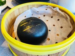 黑金流沙包-豫园万丽酒店-万丽轩中餐厅(河南南路店)