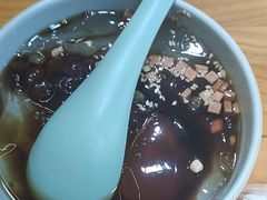 -叶伟胡辣壳面(两路口店)