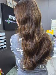 -藤野造型烫染·漂发