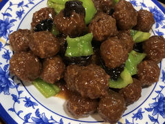 -生活本该如此北京小馆(周庄嘉园店)