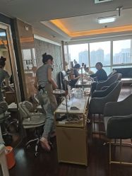 -阿噶西美甲美睫