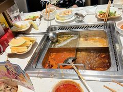 -海底捞火锅(长宁路龙之梦店)