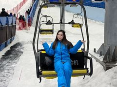 -哈尔滨热雪奇迹