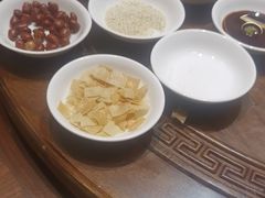 -龙悦湾酒家·八阵鱼生·渔人码头店
